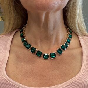 White House Black Market Green and Gold Necklace NWOT